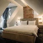St Palace 4*