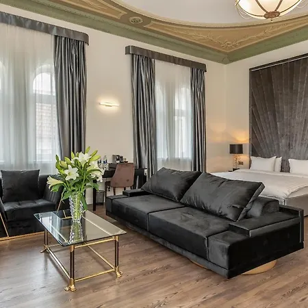 St Palace Otel