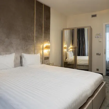 St Palace Hotel