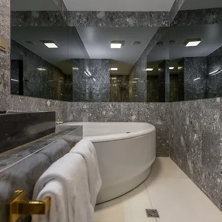 Hotel St Palace 4*