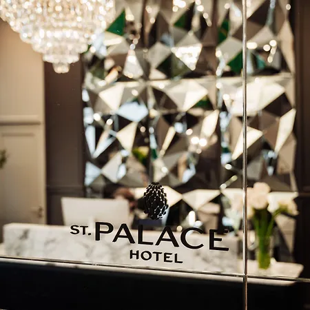 Hotel St Palace 4*
