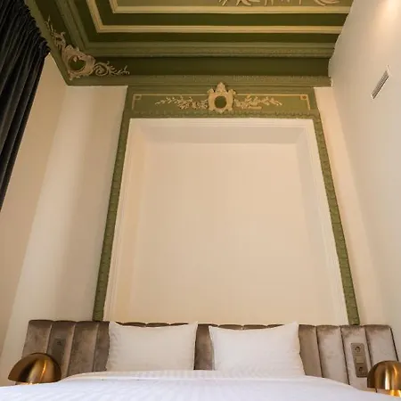 St Palace Hotel 4*