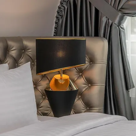 Готель St Palace 4*